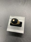 A 9 ct gold Signet Ring AF (Total Weight 2.7g) (Size: U)