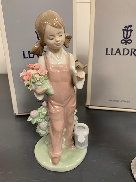 Three Lladro figurines "Little Lady", "Spring and a Butterfly" and "Refreshing Pause" - Image 3 of 3