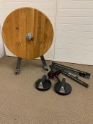 A selection of gym equipment to include Everlast speed ball platform along with push up handles