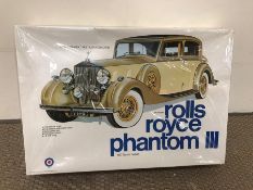 A vintage The Elegant Rolls Royce Phantom III 1937 Sports Saloon model kit