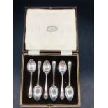 A Boxed set of six hallmarked silver teaspoons