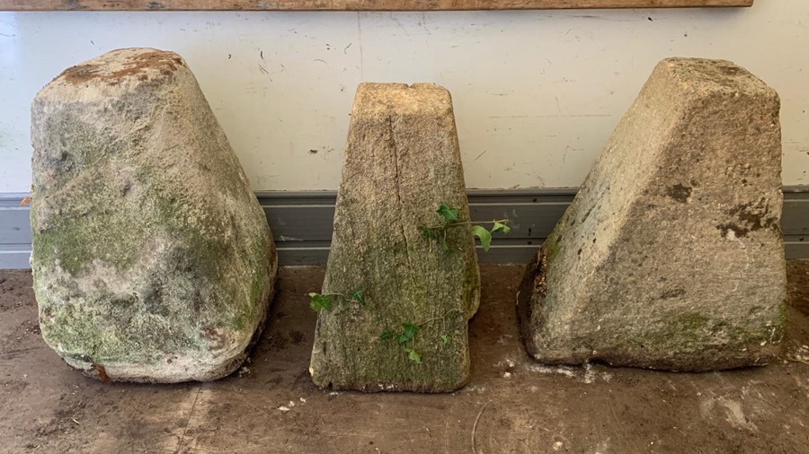 Three staddle stones bases and one top. - Image 2 of 6