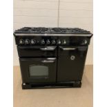 Rangemaster classic deluxe five burner. H92cm D108cm L100cm