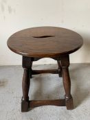 Low oak stool/table (H43cm Dia38cm)