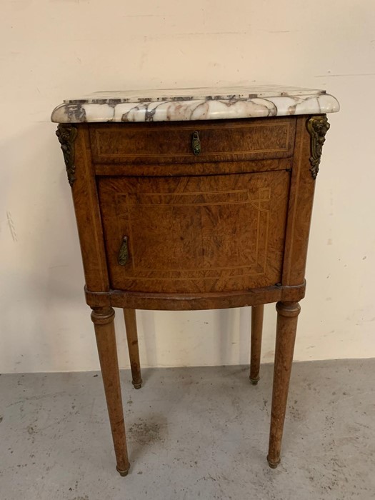 Marble top bedside cabinet on legs (H88cm W45cm D35cm)