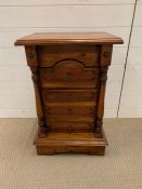 Small side chest with pillars either side consisting of four drawers (H70cm W98cm D39cm)