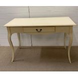 A painted desk with cabriole legs with drawers to centre (H75cm W122cm D61cm)