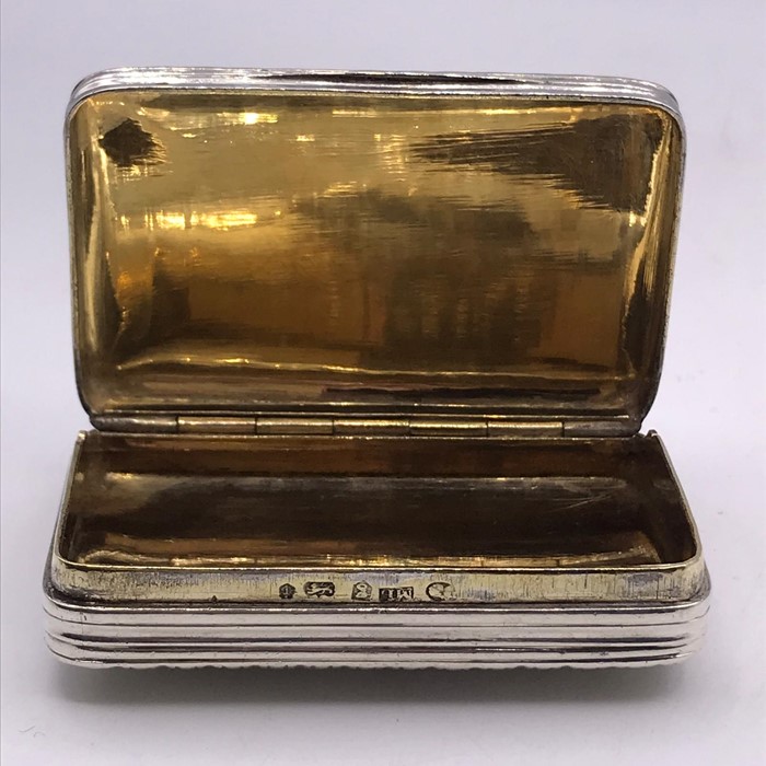 A Georgian silver pill or snuff box, makers mark MC, Birmingham 1804 - Image 2 of 4