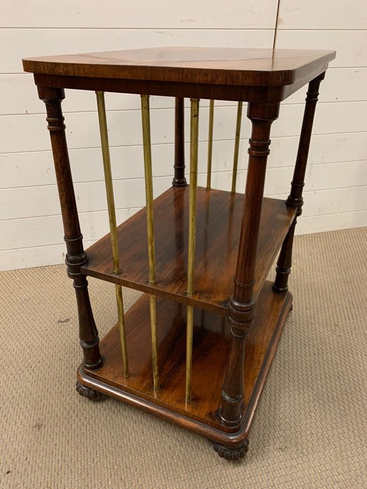 A mahogany two tiered table with brass supports to sides (H82cm W61cm D45cm) - Image 3 of 6