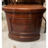 A Mahogany commode (H52cm W49cm D49cm)