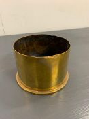 A brass shell case 1916 (H8.5cm Dia13cm)