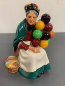 A Royal Doulton "The Old Balloon Seller" H.N 1315 (H20cm)