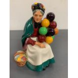 A Royal Doulton "The Old Balloon Seller" H.N 1315 (H20cm)