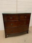 A two over two bowfront chest of drawers with brass ring pull handles (H85cm D53cm W92cm)