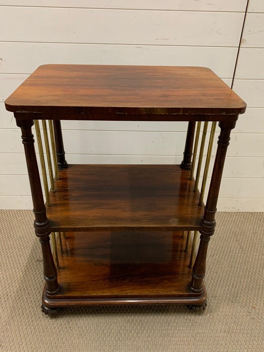 A mahogany two tiered table with brass supports to sides (H82cm W61cm D45cm) - Image 4 of 6