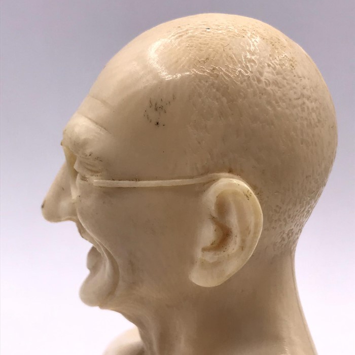 A Indian bust of Mahatma Gandhi on plinth circa 1930's - Image 2 of 4