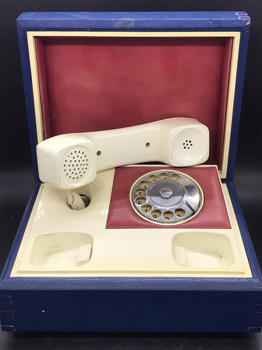 A Telcer Desk Phone in a blue wooden box. - Image 3 of 4