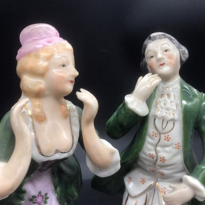 A Pair of Porcelain figures made in Occupied Japan. - Image 2 of 2