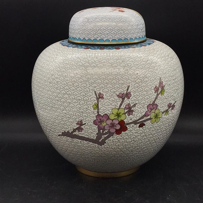 A pair of Ginger Jars, Chinese contemporary cloisonne style - Image 4 of 4