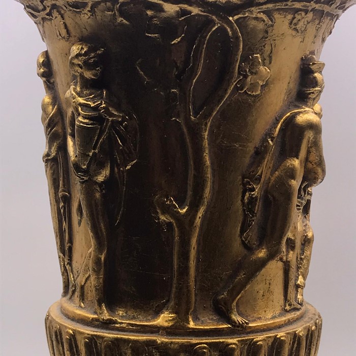 A classical styled vase - Image 3 of 6