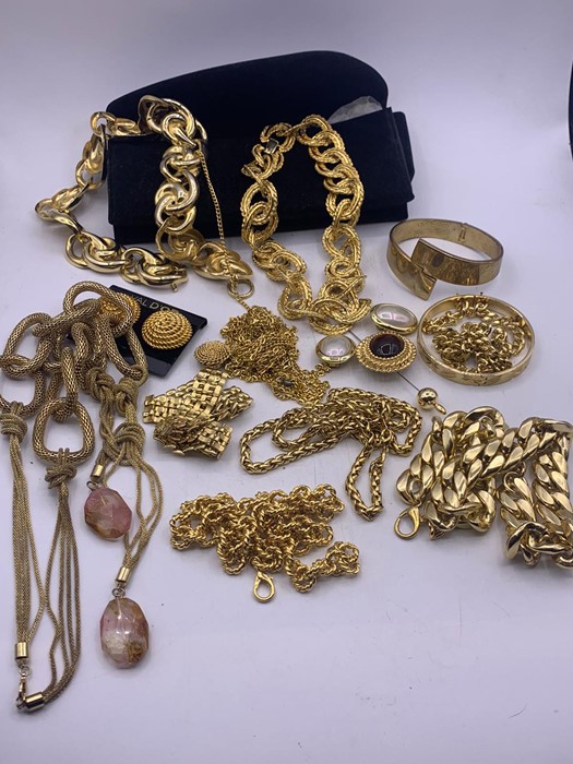 A Large volume of quality costume jewellery