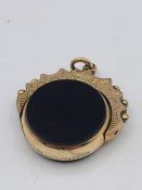 A 9ct Albert Chain Spinner (5.5g Total weight)
