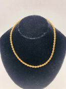 A 9 ct gold chain (10.6g) 40cm L