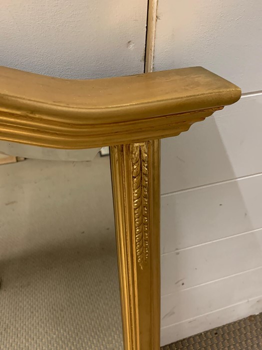 A gilt framed mantle mirror (122cm x 78cm) - Image 2 of 2