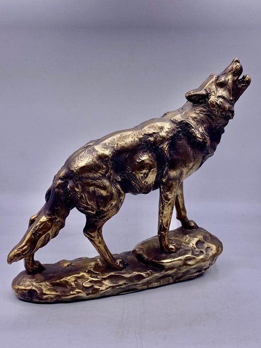 A contemporary sculpture of a wolf