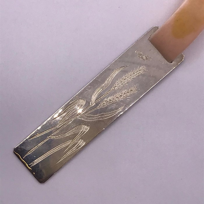 A Hallmarked silver bookmark (9cm Long) - Image 3 of 7