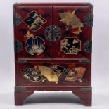 A contemporary Chinese jewelry box