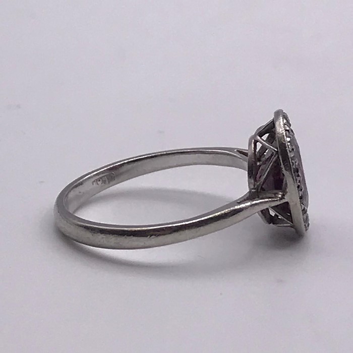 A Platinum Spinel and Diamond ring (Approx 2 to 2.5cts) - Image 3 of 5