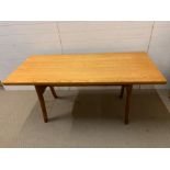 A vintage pine kitchen table with spear feet (H72cm W150cm D70cm)