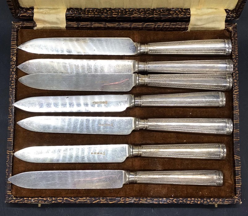 A Cased set of silver, hallmarked, handled knives (one extra) - Image 3 of 6