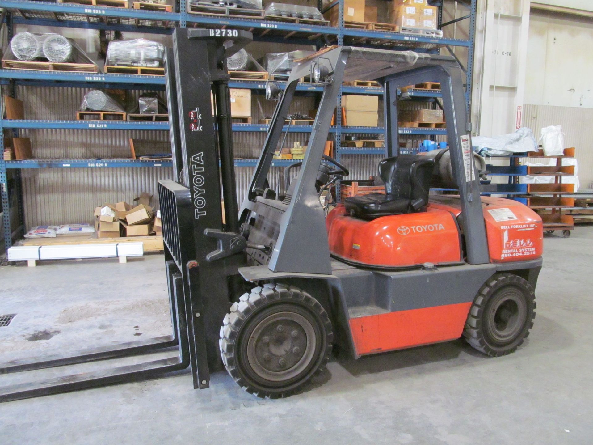 Toyota 7,000 lb. Cap. Model 52-6FGU35 LP Fork Lift Truck, S/N: 60759; 3-Stage Mast