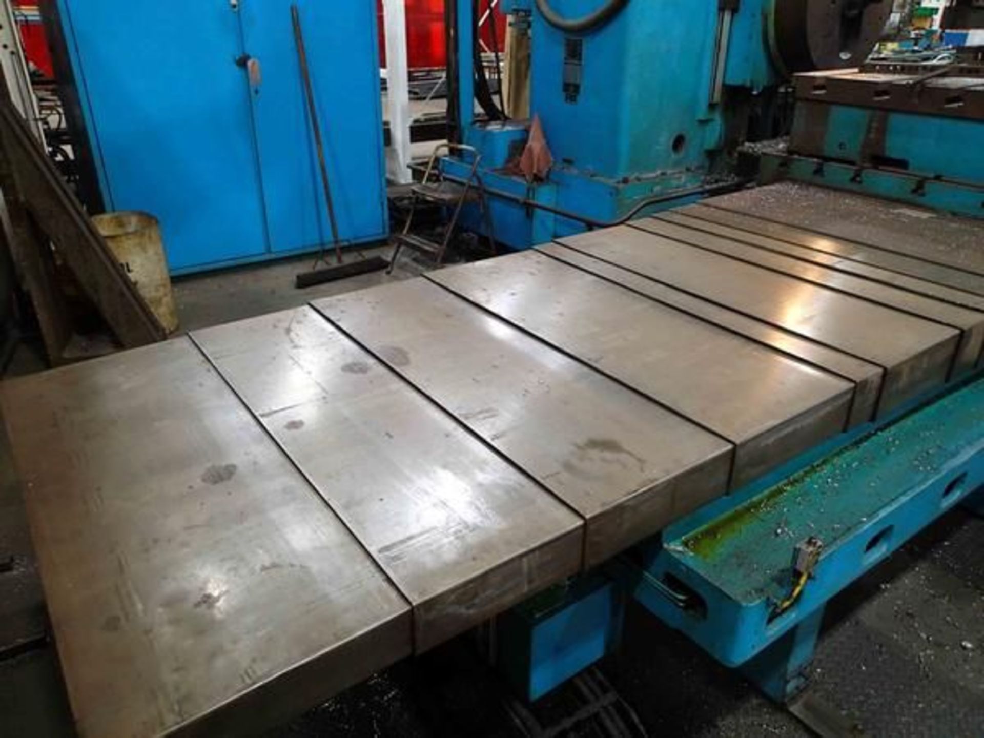 Giddings & Lewis Fraser 5 in. Bar Model A-1308 Table Type CNC Horizontal Boring Machine, S/N: - Image 9 of 16