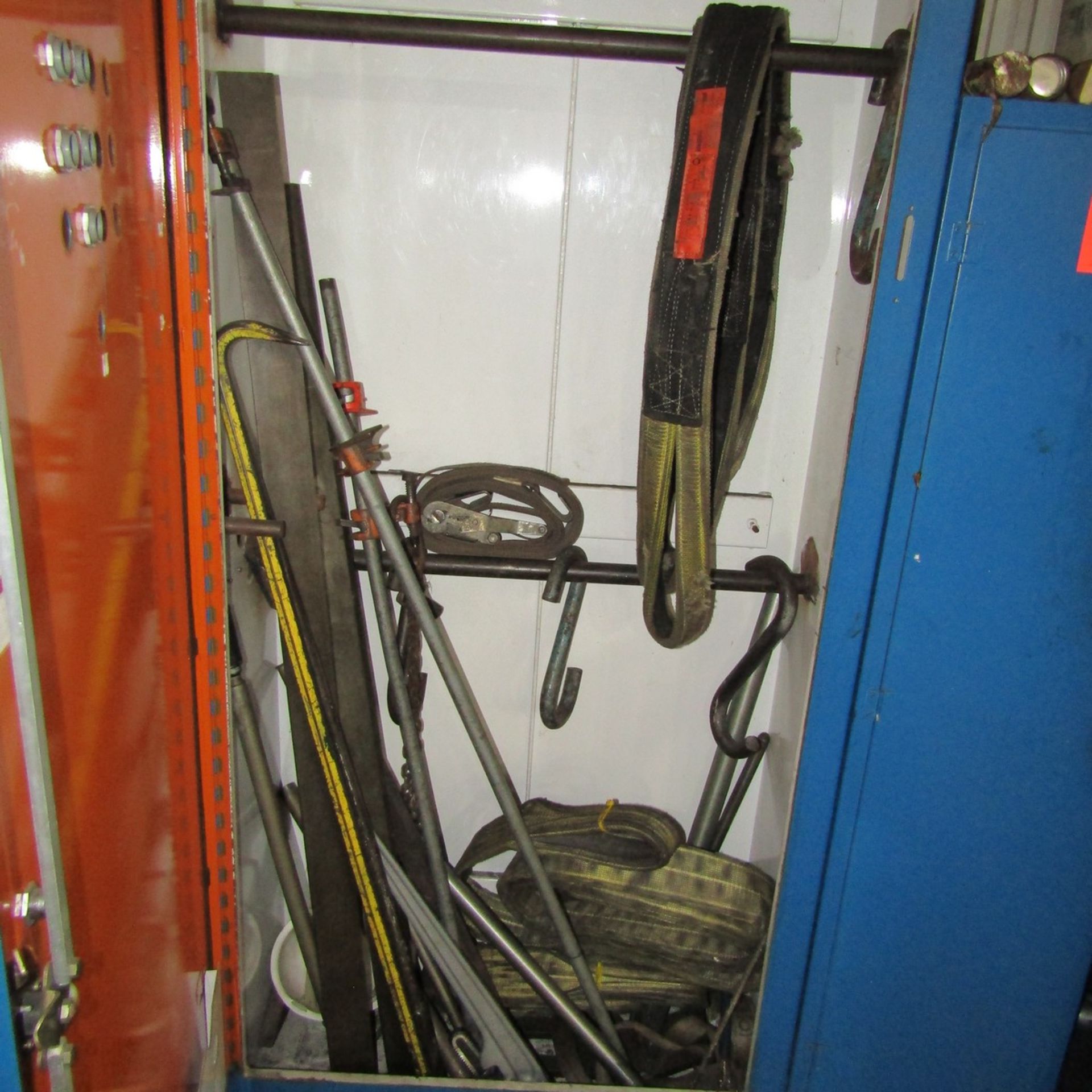 Lot - Cabinet with Assorted Lifting Equipment - Image 2 of 2