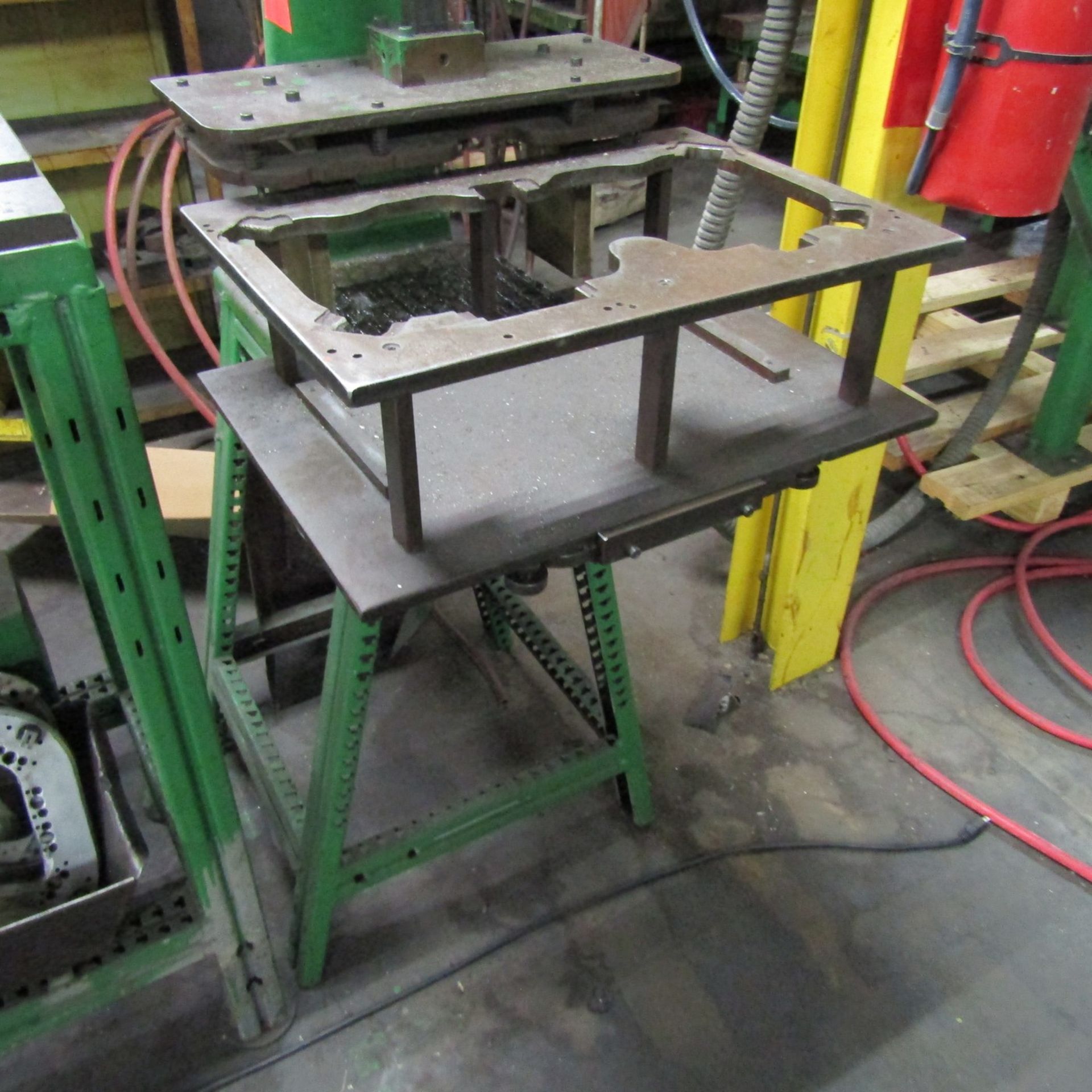 Dake No. 1-1/2 Bench Top Arbor Press; with Stand - Image 3 of 3
