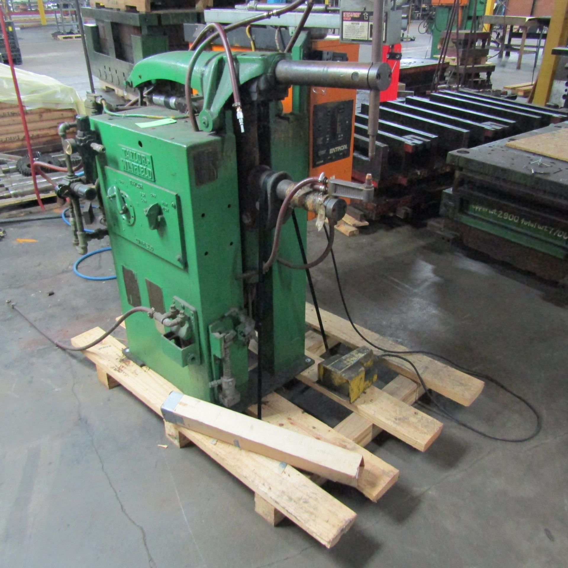 Taylor Winfield 50-KVA Model NB-24-50AIR Spot Welder, S/N: 62173; with Entron Controls, 18 in. - Image 3 of 5