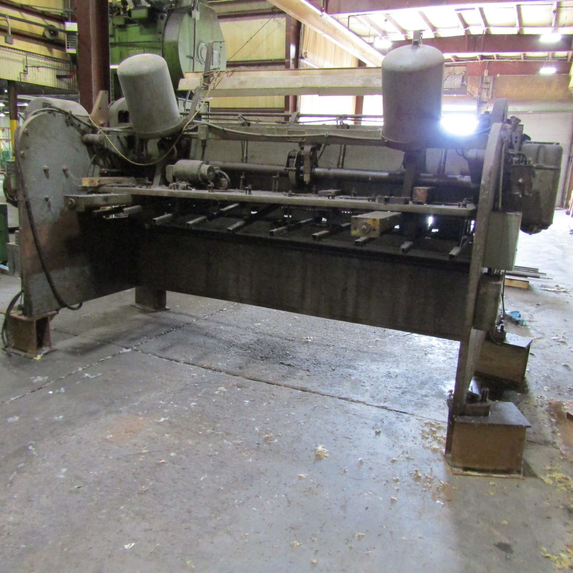 Cincinnati 10 ft. x 1/4 in. Model 1810 Hydraulic Shear, S/N: 30591; with Front Operated Power Back - Image 4 of 7