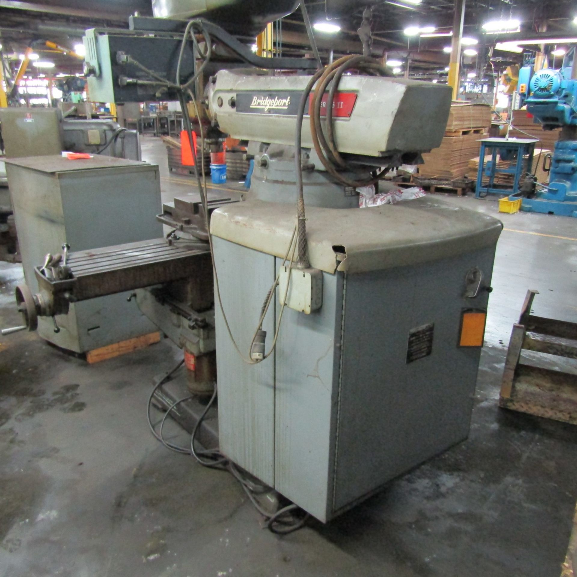 Bridgeport 4-HP Series II Variable Speed Vertical Milling Machine; with 11 in. x 58 in. T-Slotted - Image 6 of 7