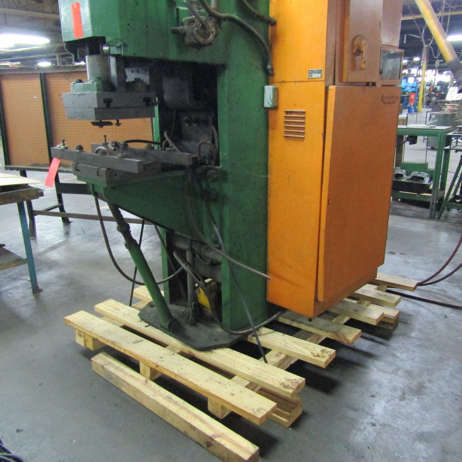 Federal 250-KVA Model FCPA-4-18 Proj. Spot Welder, S/N: 662042-10; with Technitron Controls, 18 - Image 5 of 6