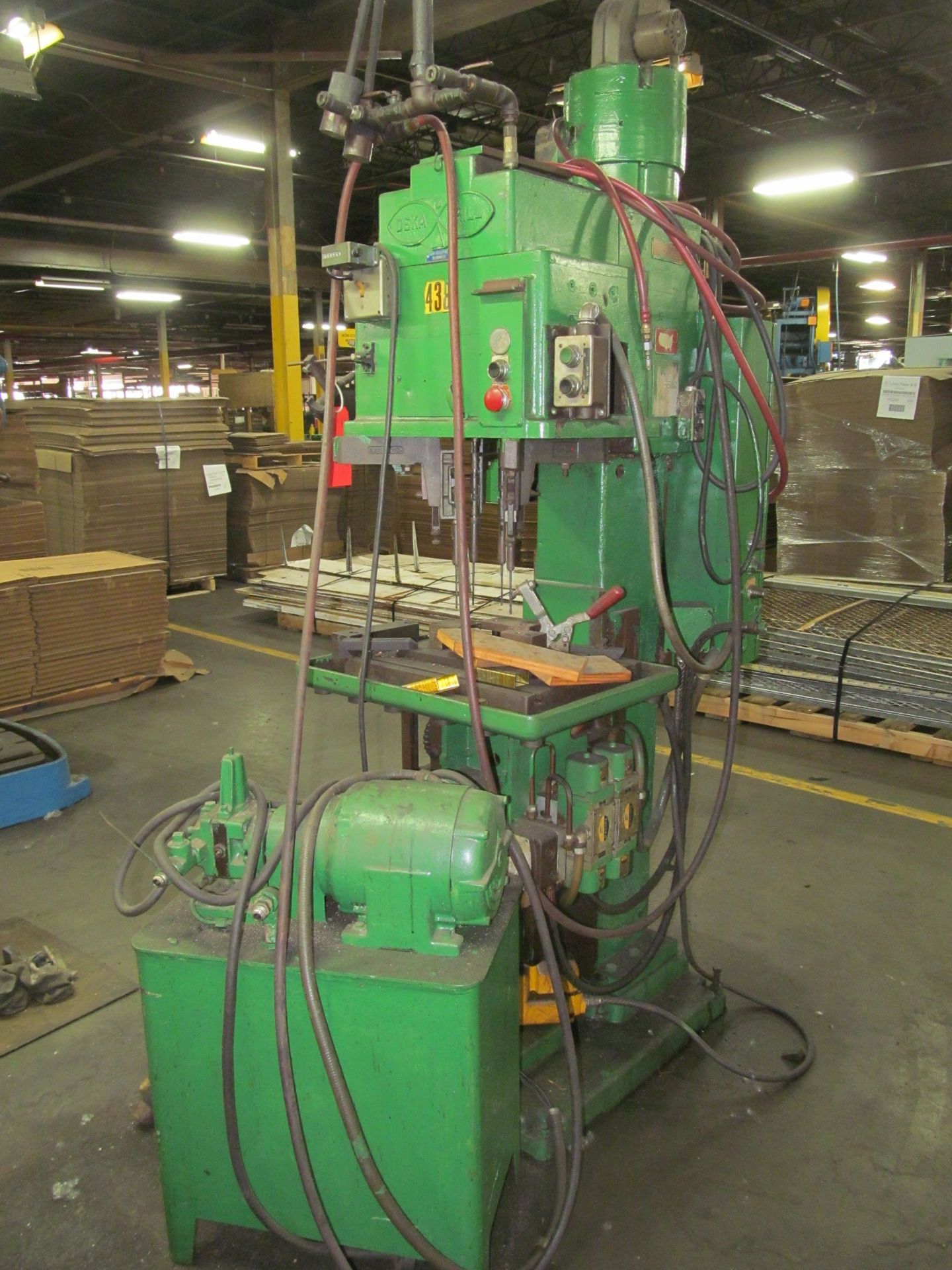 Delta Model HR-712-2 Vertical Production Drill, S/N: HRA 11862 K66; with 4-Spindle Drill Head,