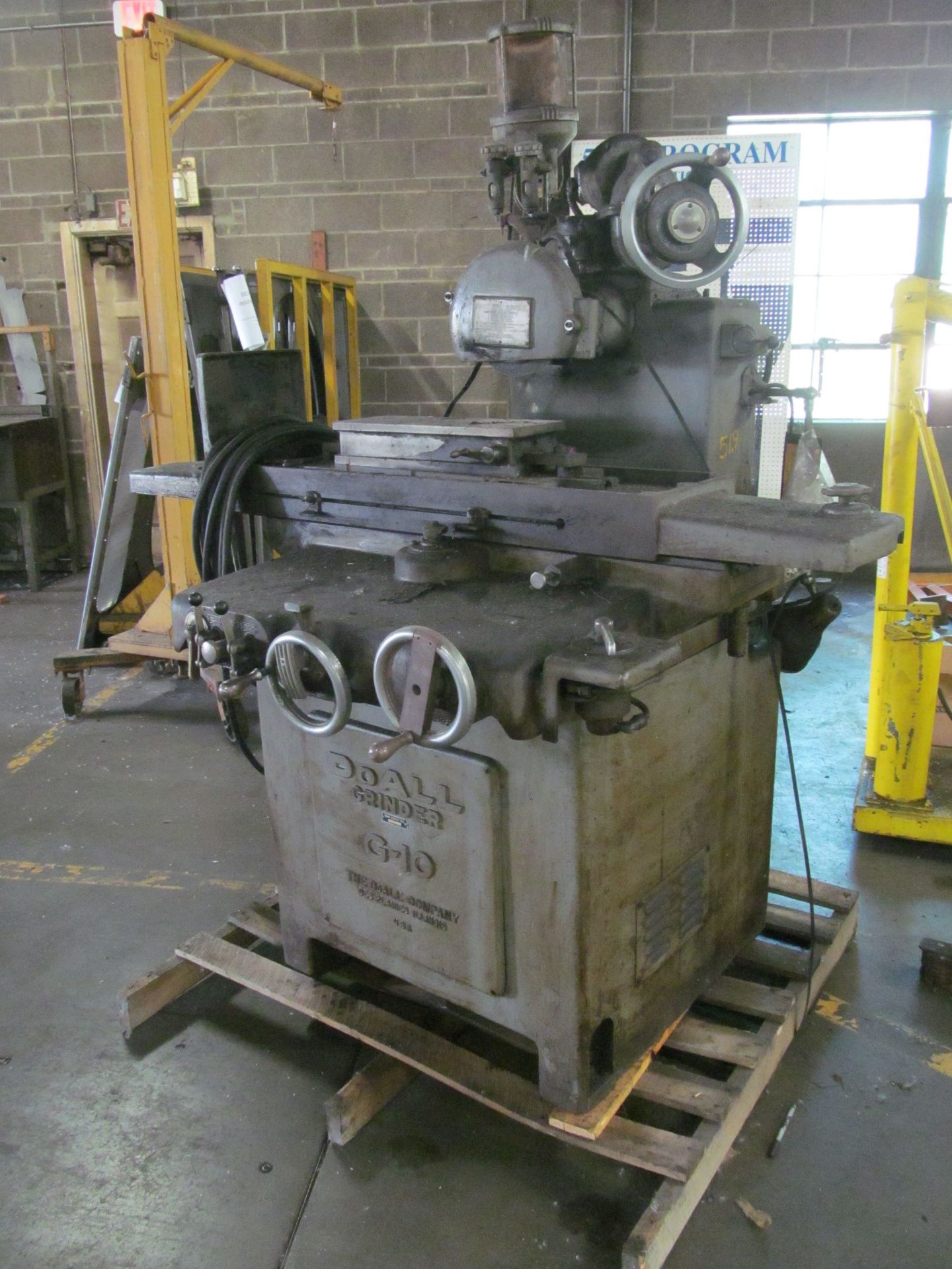 DoAll 6 in. x 18 in. Model G-10 Surface Grinder, S/N: G10C51423; (Ref. #: 519(1570))