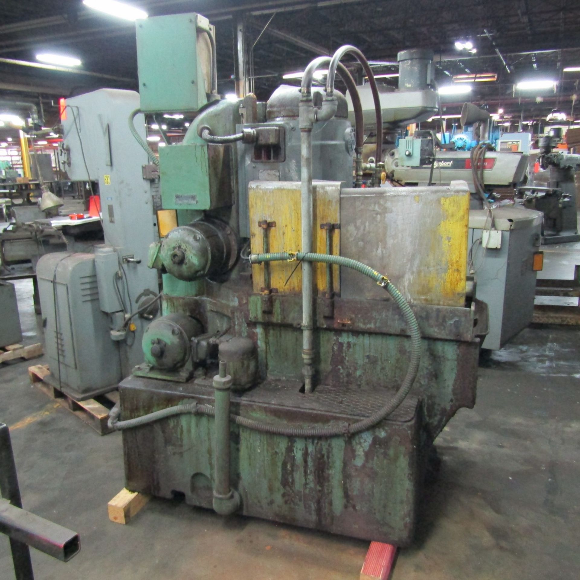 Blanchard No. 11 Rotary Surface Grinder, S/N: 5655; with 16 in. Dia. Chuck (Ref. #: 525) - Image 7 of 7