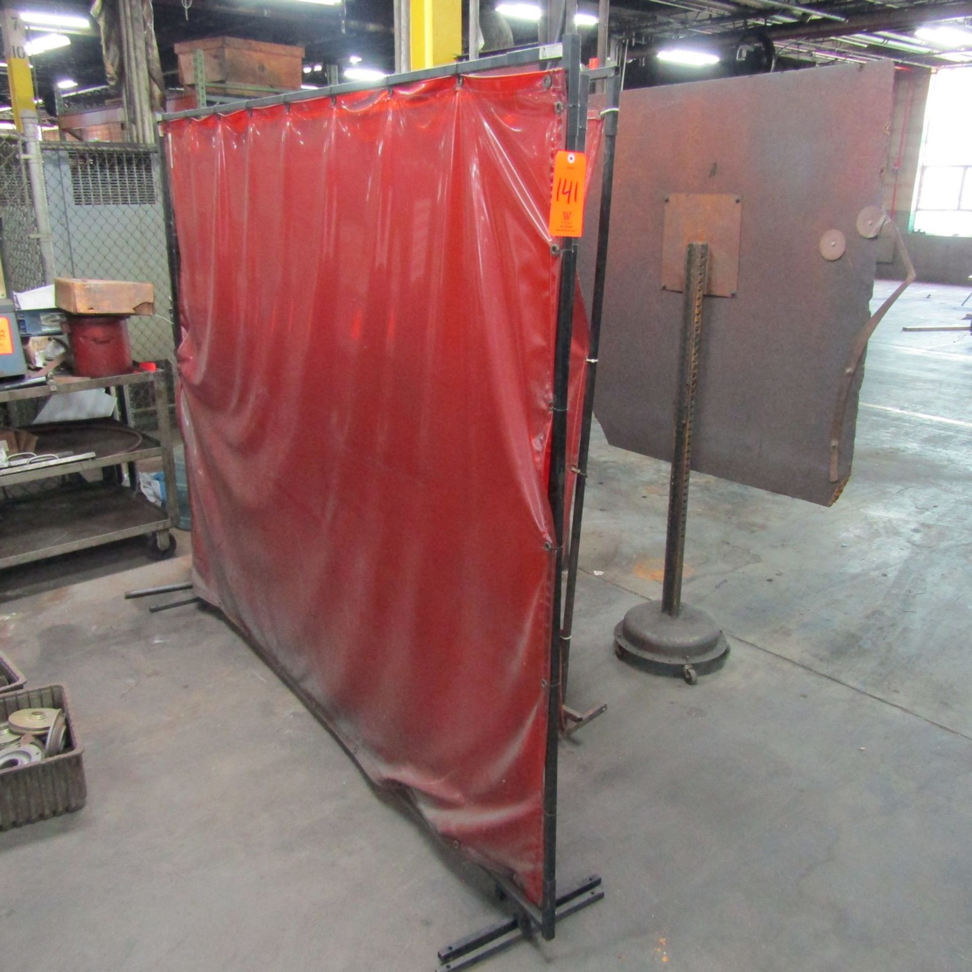 Lot - Welding Screens