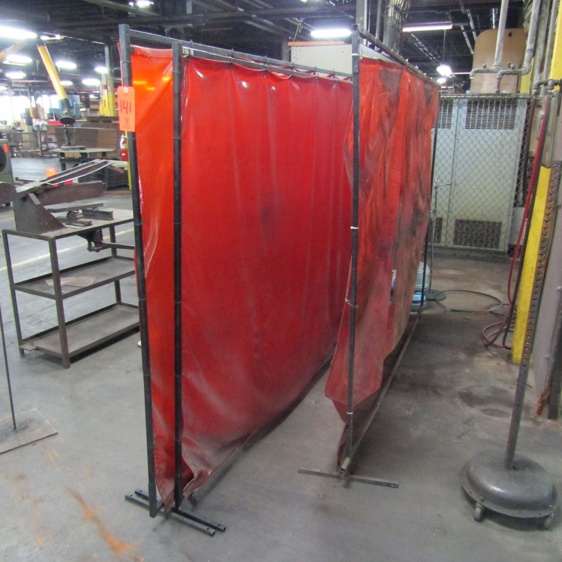 Lot - Welding Screens - Image 2 of 3