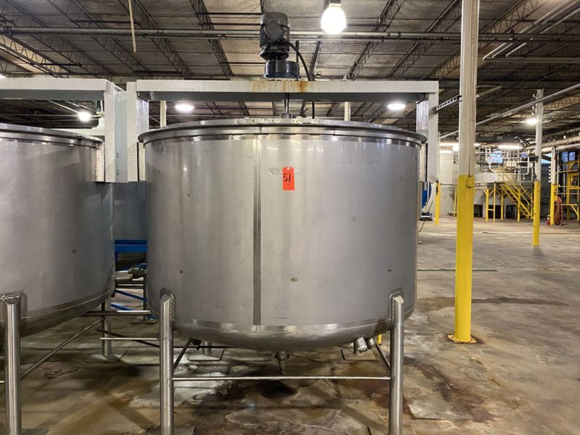 Walker 1,200 Gallon Cap. T-304 Stainless Steel Vertical Single Wall Tank, S/N: 1429-8915; with