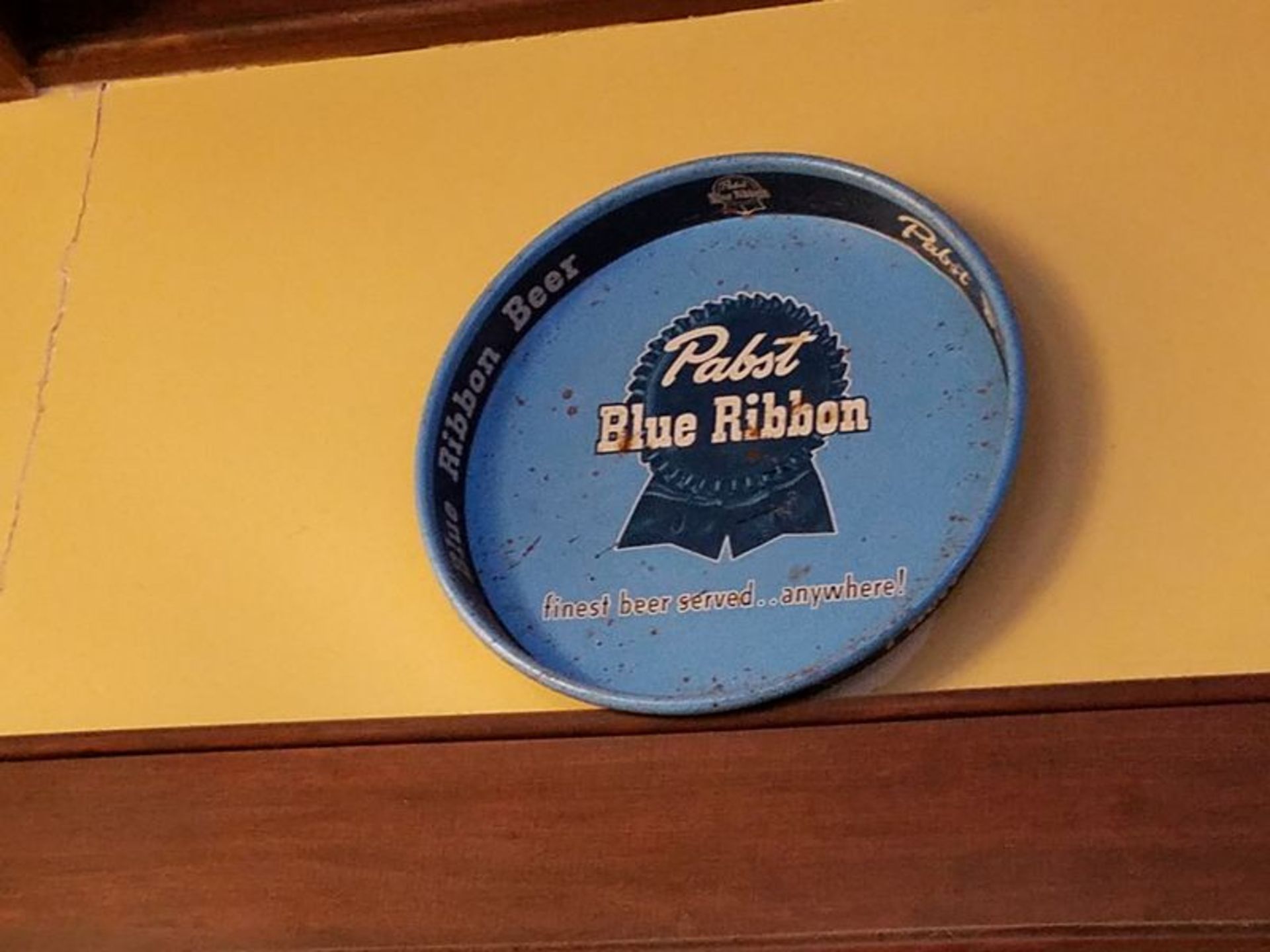 Lot - (3) Beer Serving Trays: Budweiser, Pabst Blue Ribbon, Heileman's Old Style - Image 3 of 4