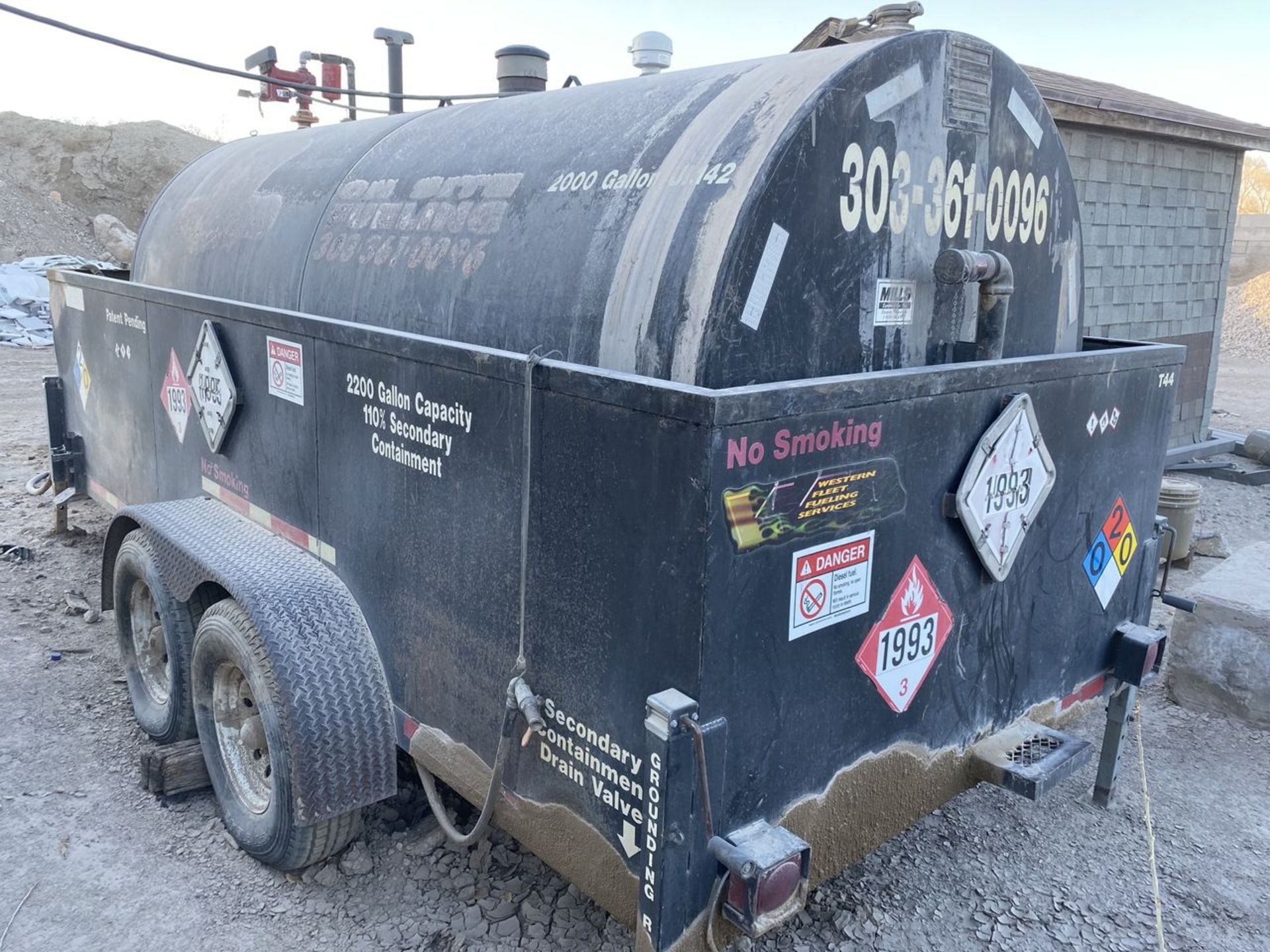 2,200 Gallon Cap. Fuel Tank; Mounted on 64 in. x 12 ft. Tandem Axle Tag Containment Trailer (No - Image 2 of 5